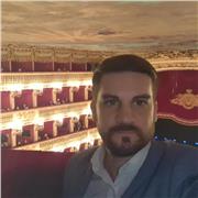 Insegnante di lingua francese offre lezioni per tutti i livelli di competenza e tutte le età